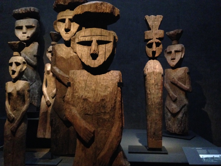 This statues were placed on top of tombs in ancient Mapuche cemeteries. 